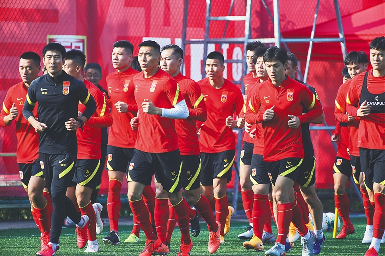 [天下足球]拜仁慕尼黑锁定半程冠军